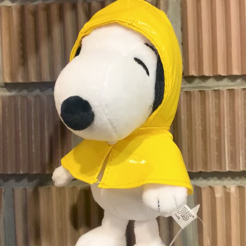 Snoopy Key Charm-Exclusively at Pinkoi - Keychains - Polyester Yellow