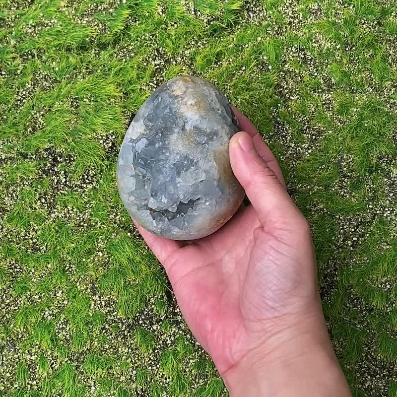 天然原礦深藍色蛋形天青石 療癒 淨化 辦公室 風水擺件 快速出貨 - 擺飾/家飾品 - 水晶 藍色