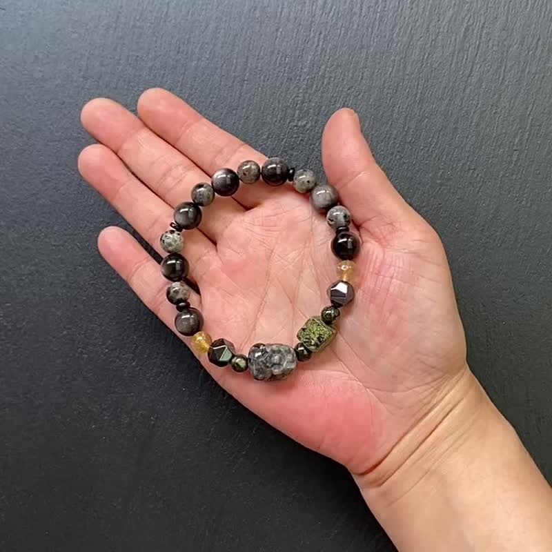 銀曜石 金髮晶 火焰石 藥王石 黑膽石 黑檀木 火焰石貔貅招財手鍊 - 手鍊/手環 - 水晶 多色