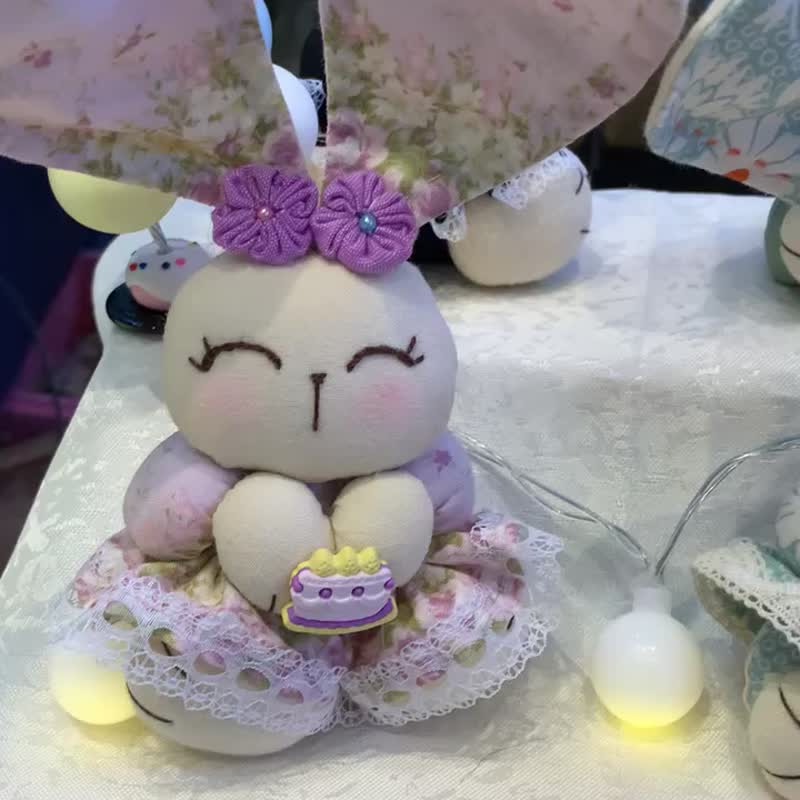 手工製兔娃娃Rabbit/情人節禮物 - 擺飾/家飾品 - 棉．麻 