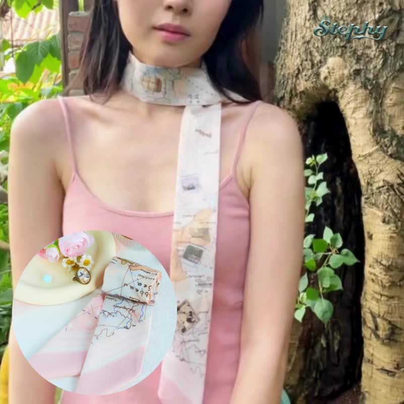 原創插畫旅行絲巾 - 粉系Stephy小女孩環球地圖髮帶 | 手袋綁帶 - 絲巾 - 其他材質 