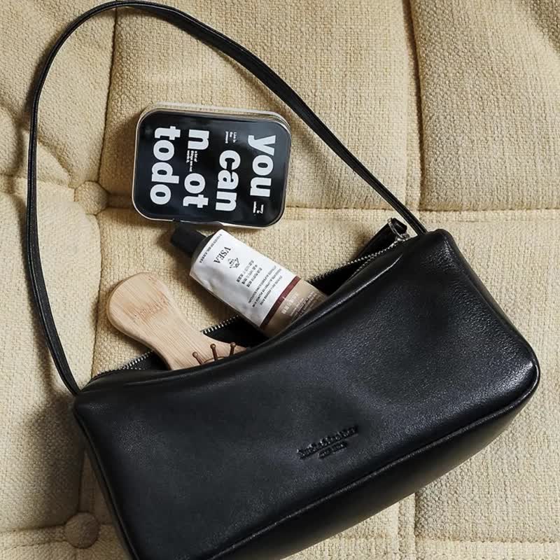 sobag Korean version of casual ins leather underarm shoulder small bag female minimalist high-end texture commuting hand-held clutch bag - กระเป๋าถือ - หนังแท้ สีดำ