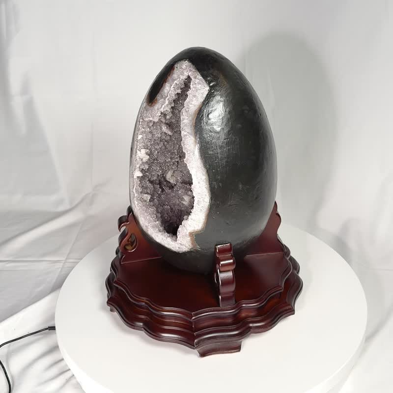 Visionary Color Crystal Dinosaur Egg 0518000 - Items for Display - Crystal Multicolor