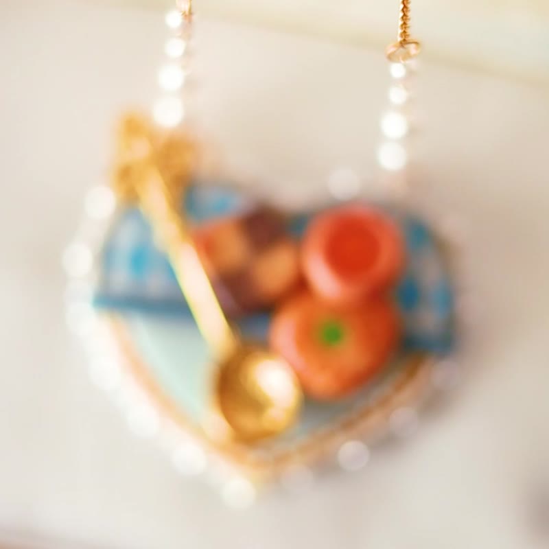 Classic baked goods necklace/blue - สร้อยคอทรง Collar - เรซิน สีน้ำเงิน