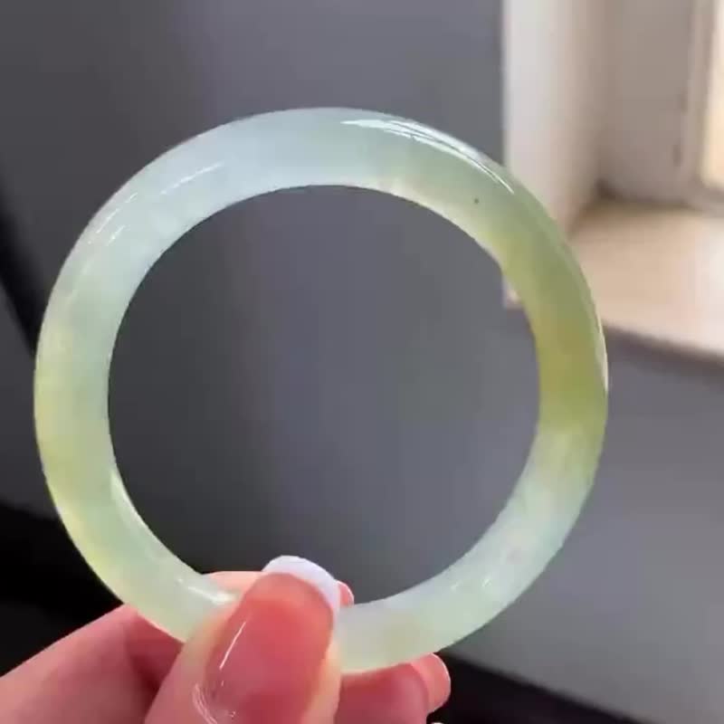 冰種翡翠天然翡翠玉鐲A玉手鐲 玉鈪 • 冰種蜜糖黃翡翠貴妃鐲 - 手鍊/手環 - 玉石 黃色