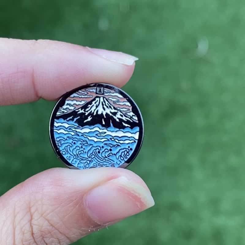 2cm  Mini Mount Fuji Japanese Manhole Enamel Pin / Metal brooch - เข็มกลัด/พิน - โลหะ สีน้ำเงิน
