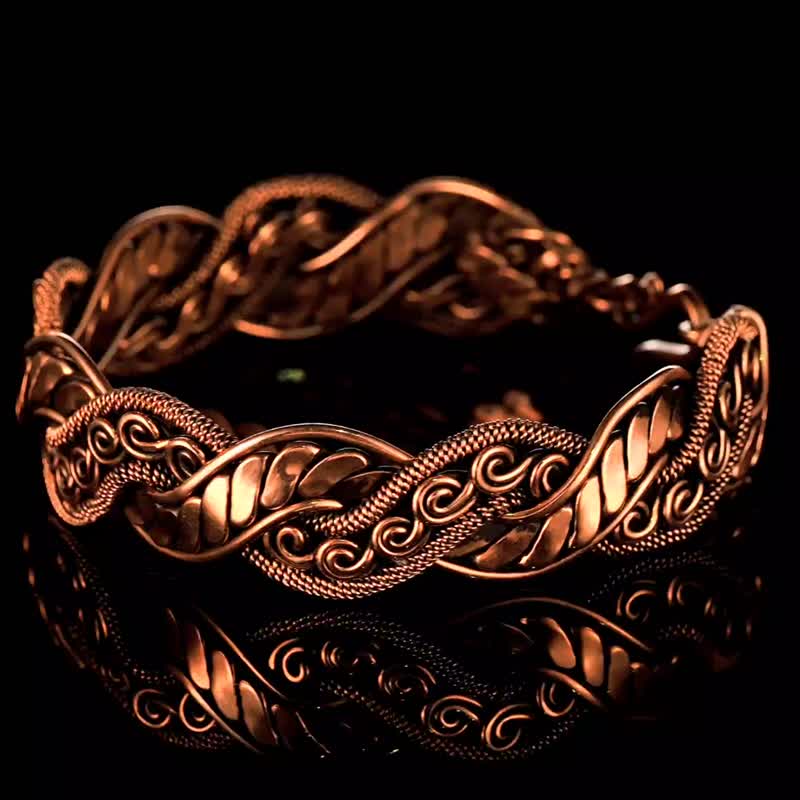 Copper bracelet for woman  Antique style Handcrafted wire woven copper jewellery - Bracelets - Copper & Brass Gold