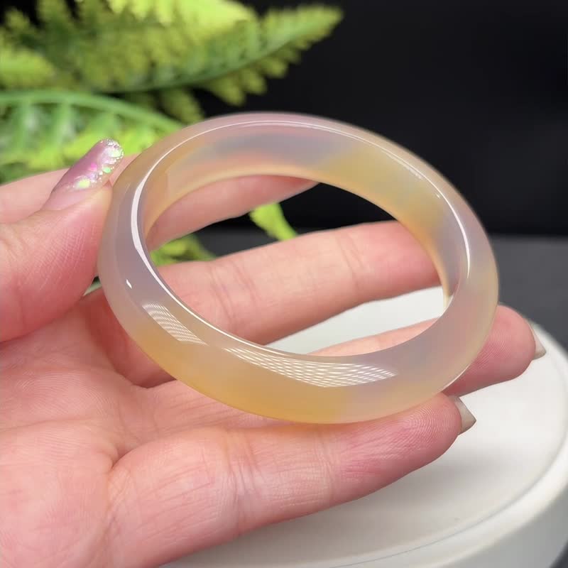 アゲート バングル 浅い灰金色 52mm以上 瑪瑙ブレスレット 玉髄 艶やかな輝き 商売繁盛 魔除け 平和 - ブレスレット - 半貴石 