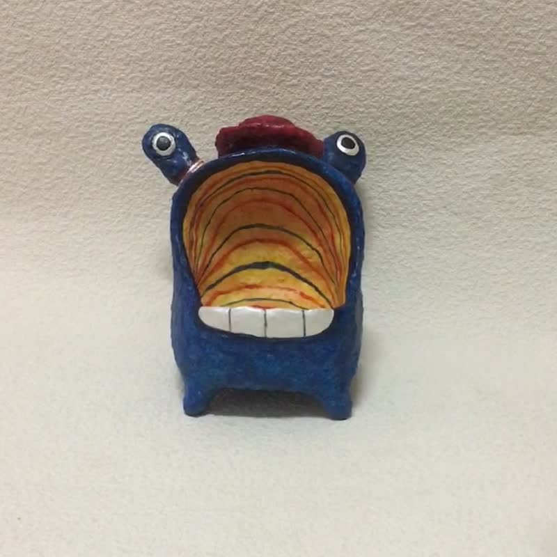 ตุ๊กตาปั้นมือสำหรับใส่ของ / Mr. Big mouth monster No.8(เทอร์ควอยซ์) - ของวางตกแต่ง - วัสดุอีโค สีน้ำเงิน