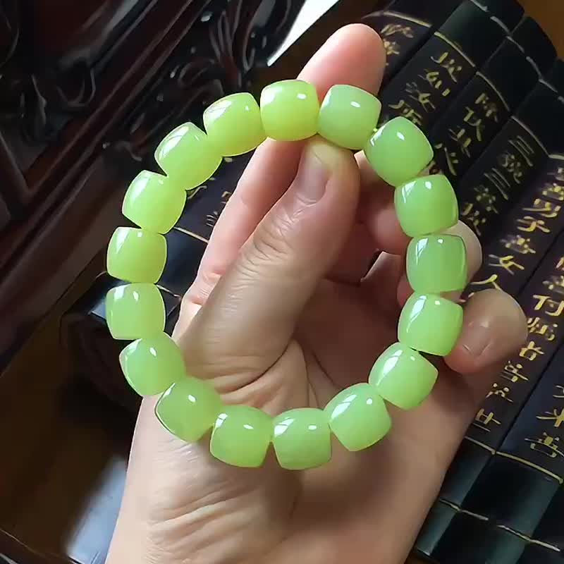 和田玉 若羌黃口老料12 X 13公釐直切手鏈精品 料子細膩上手效好 - 手鍊/手環 - 水晶 