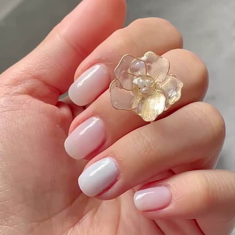 Parisian Petite Blossom Rotating Ring - แหวนทั่วไป - เรซิน สึชมพู