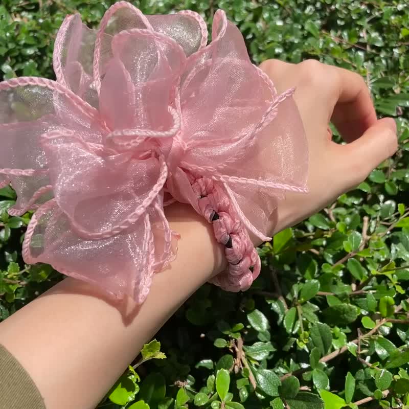 肉粉色 絲花 花型  髮圈 手腕花  【亮光絲】 - 髮夾/髮圈 - 其他人造纖維 粉紅色