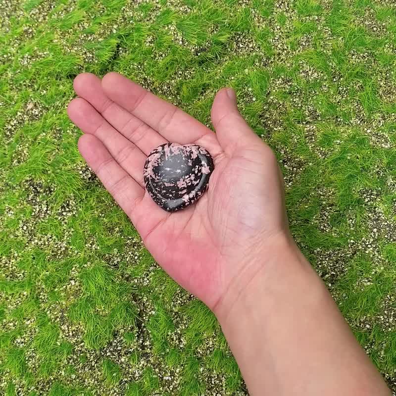 能量薔薇輝石小小愛心消磁盤x天然水晶消磁石凈化充電套組 - 其他 - 水晶 多色