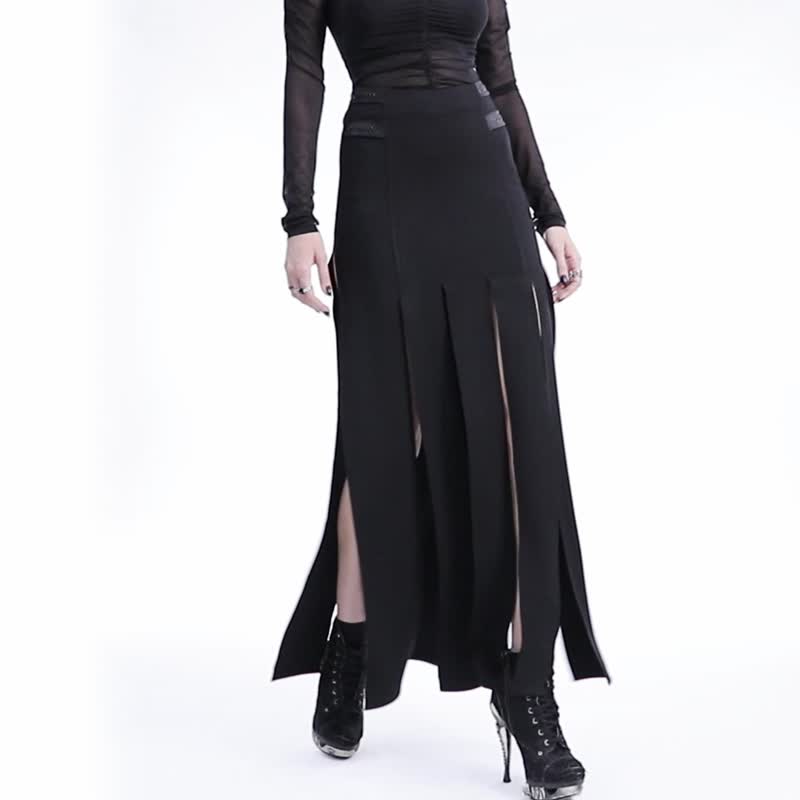 Punk Sao Ling knitted fringed long skirt/last piece - กระโปรง - วัสดุอื่นๆ สีดำ