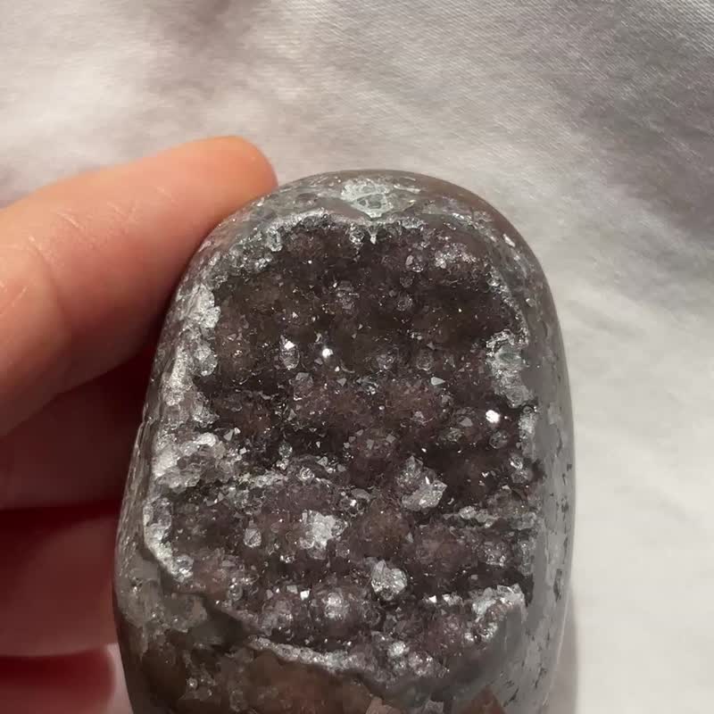 烏拉圭 高質紅軟糖 朵朵晶花球 紫水晶 紫晶簇 紫晶花 彩晶簇 - 擺飾/家飾品 - 水晶 紫色