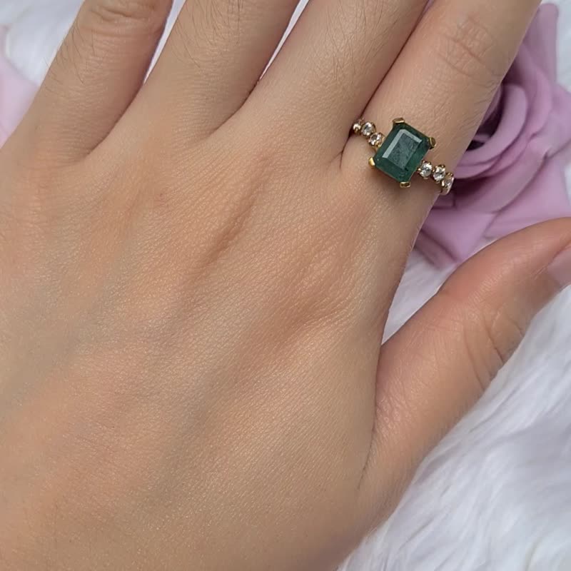 天然贊比亞祖母綠重 2.5 克拉和白色托帕石銀鍍金戒指 - 戒指 - 寶石 綠色