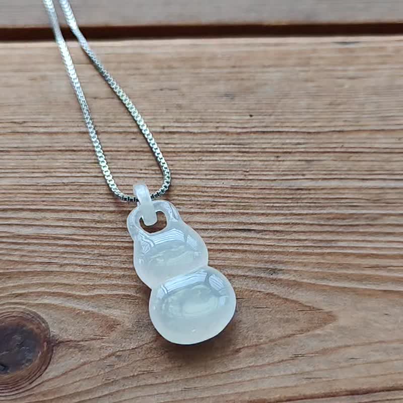 【親翠】天然翡翠 白氷の純粋な瓢箪、福禄が連なるシルバー鎖骨チェーン - ネックレス - 翡翠 ホワイト