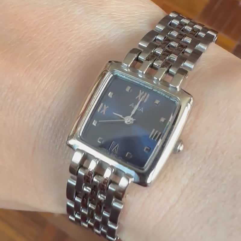 Japanese ALBA Bleu quartz watch from the 1990s - นาฬิกาผู้หญิง - โลหะ สีเงิน