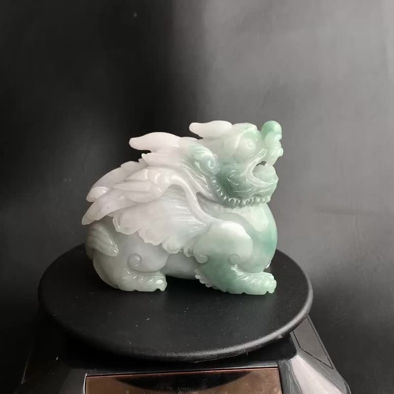 天然緬甸玉翡翠 招財貔貅擺件 飛天貔貅 開運 招財 送禮 免費開光 - 擺飾/家飾品 - 玉石 多色
