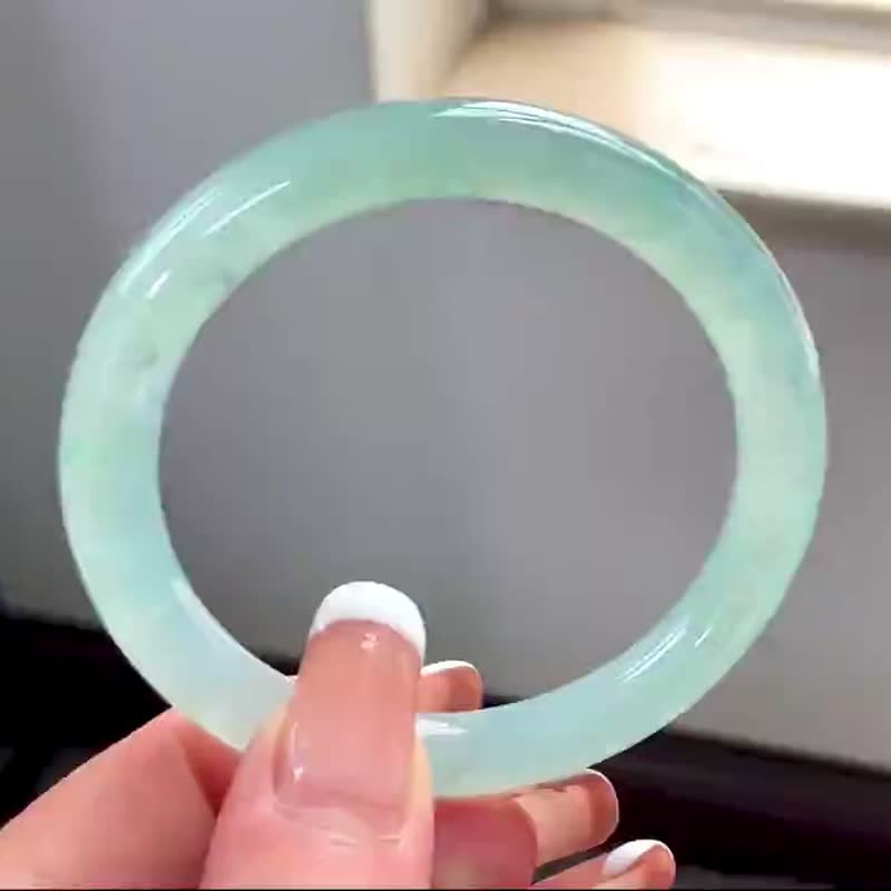 冰種翡翠天然翡翠玉鐲 A玉手鐲玉鈪 • 冰種湖水翡翠圓鐲 - 手鍊/手環 - 玉石 綠色