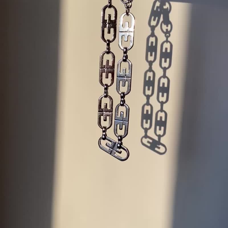 Givenchy Bracelet/古董飾品/首飾/復古/中古/手鍊 - 手鍊/手環 - 銀 銀色