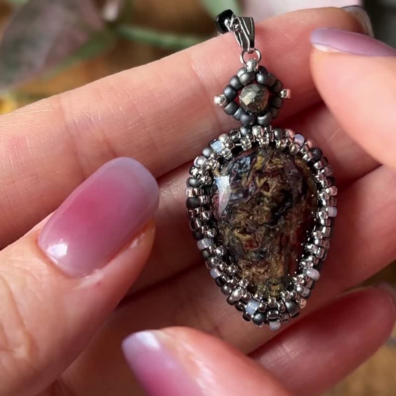 彼得石 玻璃米珠x天然石 串珠吊墜 配寶石鏈 - 項鍊 - 水晶 黑色