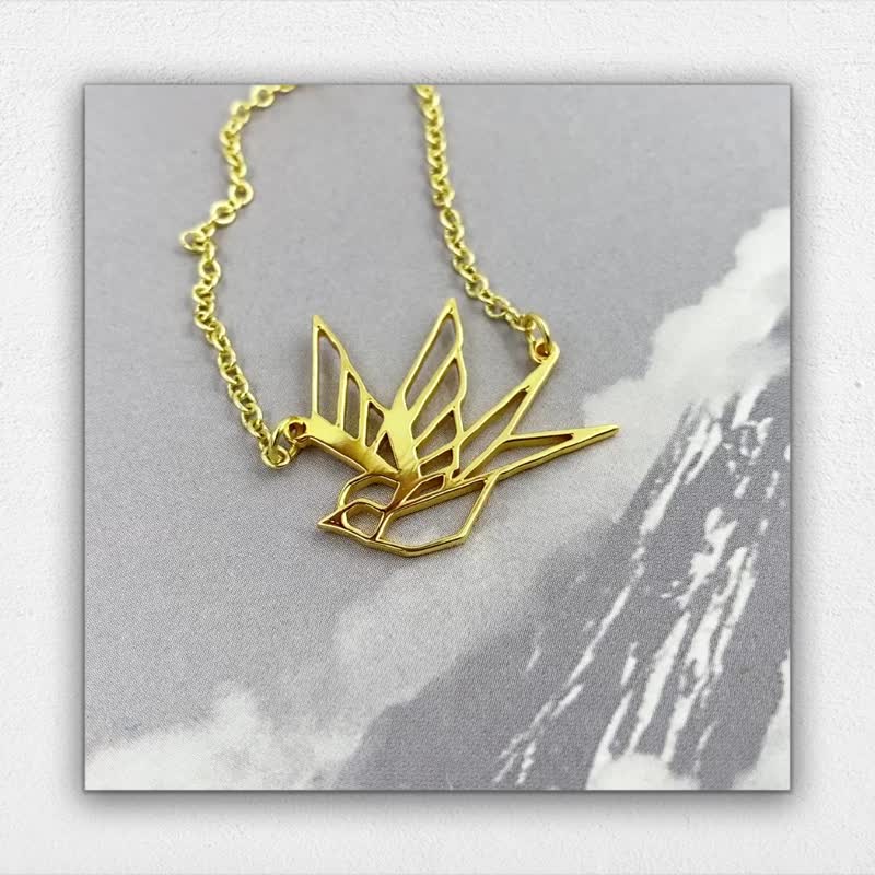 Swallow Bird necklace Geometric Animal jewelry Birthday gift for girl - 項鍊 - 銅/黃銅 金色