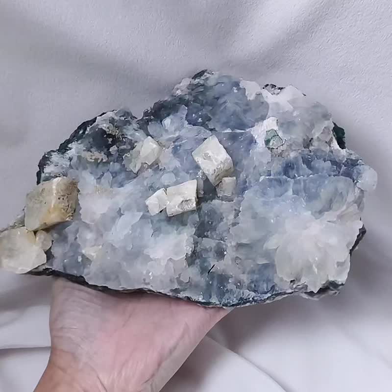 稀有方解石 原礦 晶簇花 菊花 君子 收藏 居家風水擺件 單品 禮物 - 擺飾/家飾品 - 寶石 藍色