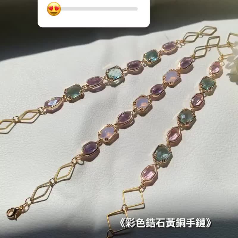 Water Blue Square Color Bronze Stone Plated 14K Bracelet_Three Colors - สร้อยข้อมือ - คริสตัล หลากหลายสี