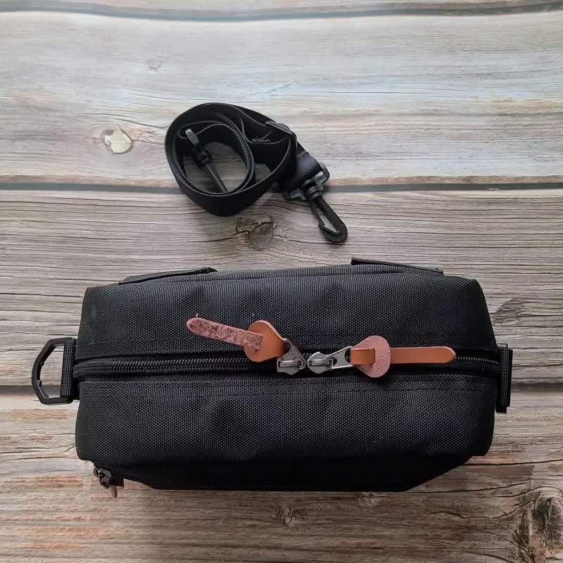 A-MoDe Leisure Waist pack  camo black camera bag - กระเป๋ากล้อง - วัสดุกันนำ้ 