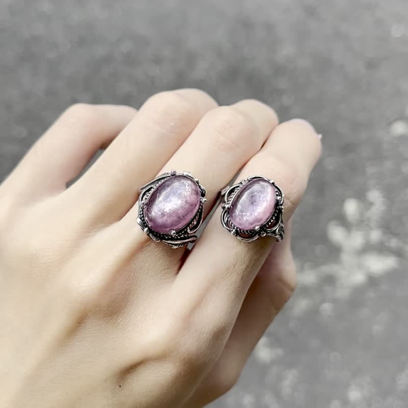 Xiyingyao 925 Silver purple mica purple lepidolite mica Stone live ring ethnic style for men and women - แหวนทั่วไป - คริสตัล สีม่วง