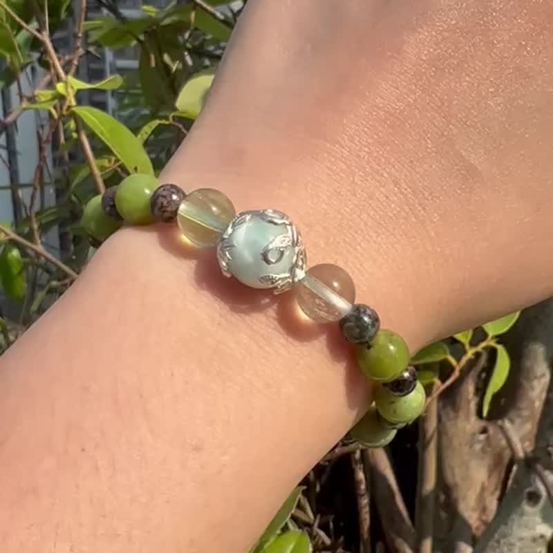 蛇紋石綠草莓綠海紋莫納花園設計款手鏈 - 手鍊/手環 - 水晶 綠色