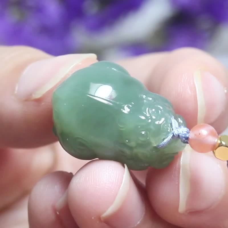 [Pixiu] Natural Hetian jade necklace/lucky pendant/mythical beast pendant high quality jade pendant/for men and women - Necklaces - Jade Green
