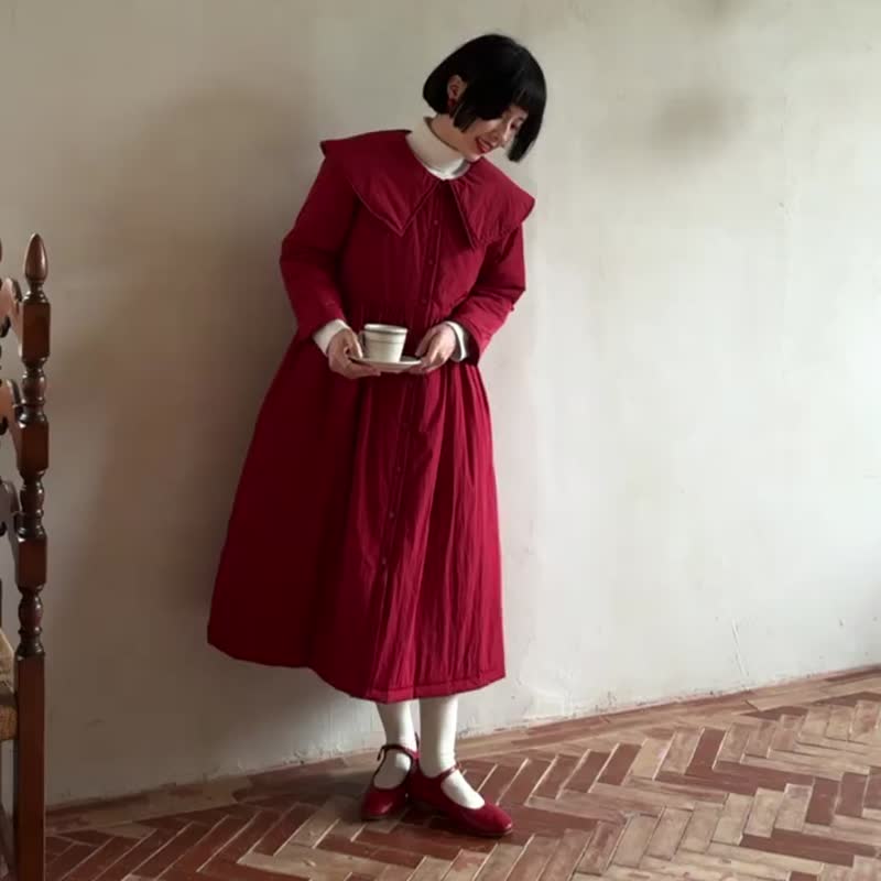 復古紅 好運娃娃領夾棉棉服 冬季文藝少女方領棉衣外套 - 女大衣/外套 - 聚酯纖維 紅色