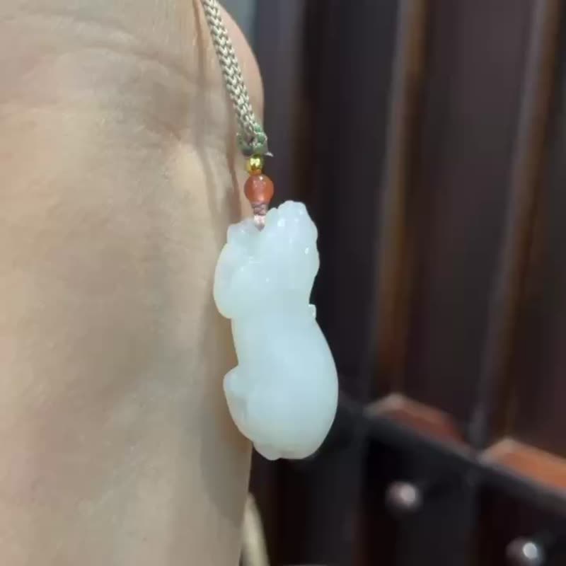 秒殺價 天然和田玉羊脂玉貔貅吊墜 玉質細膩溫潤 - 吊飾/掛飾 - 玉石 