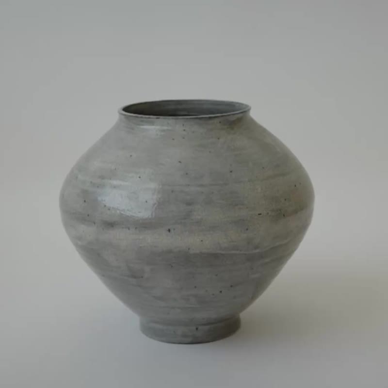 灰粉引刷毛花器 - 花瓶/花器 - 陶 灰色