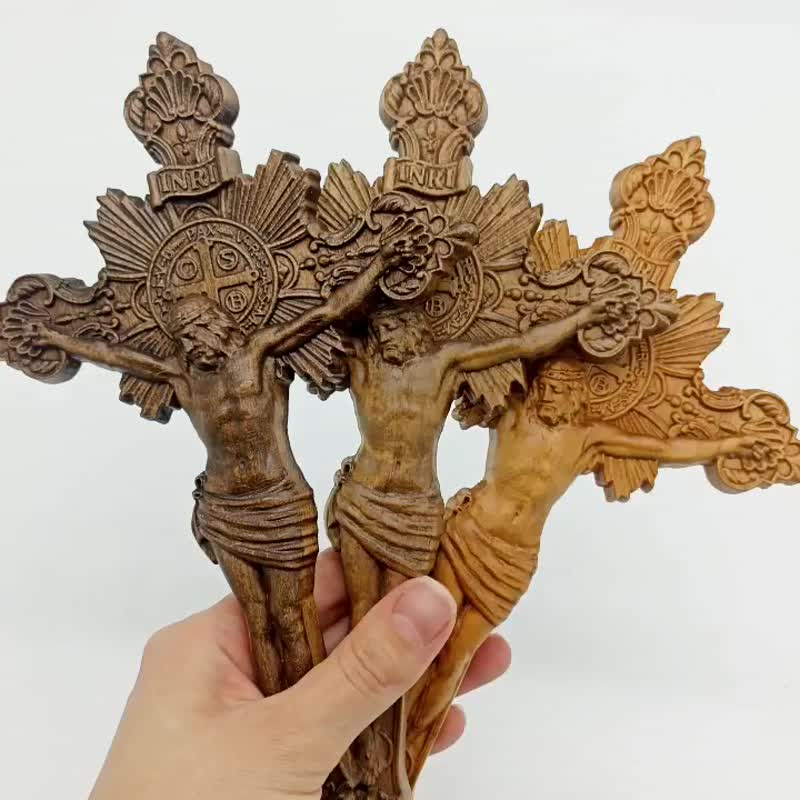 Crucifix Wooden cross 24cm height, Carved wooden cross, Crucifix catholic cross - 木工/竹藝/紙雕 - 木頭 咖啡色