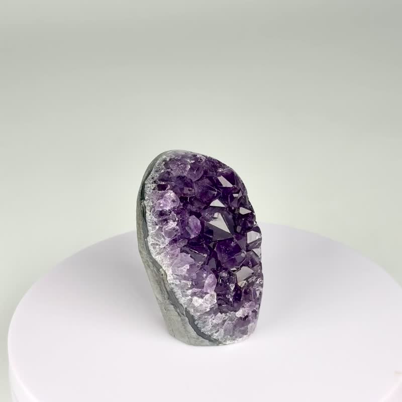ESP 拇指晶鎮 3160144 開運小物紫水晶 小資族輕鬆入手 - 擺飾/家飾品 - 水晶 紫色