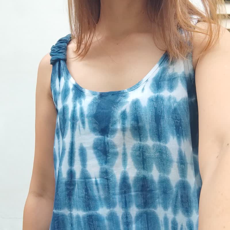 2 Layer Summer -  靛藍色紮染兩層夏季連身裙 - 洋裝/連身裙 - 棉．麻 藍色