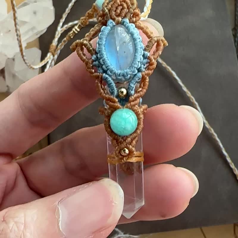 N1098 民族風蠟線編織 月亮石 白水晶柱 銅珠 項鍊 (可調長度) - 項鍊 - 寶石 咖啡色