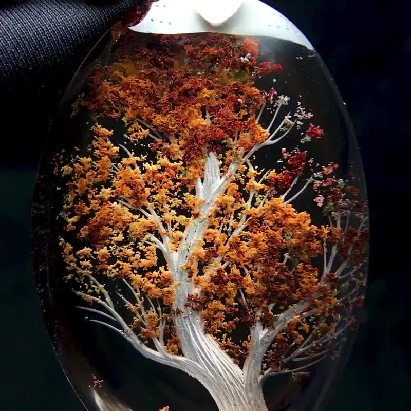 天然巴西彩幽靈內雕發財樹吊墜  幽靈招財闢邪彩幽靈具有提神 - 擺飾/家飾品 - 水晶 
