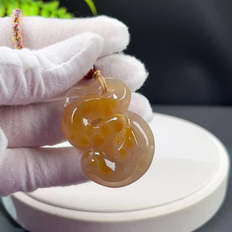 漸變果凍橘 珊瑚玉吊墜項鏈 高冰玉化手雕生肖蛇 檸檬片 智慧靈動 - 項鍊 - 玉石 橘色