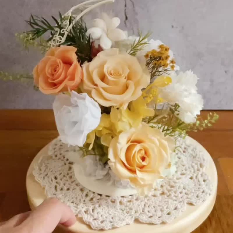 華蘇花卉芸術】月型プリザーブドローズテーブルデコレーション/開店