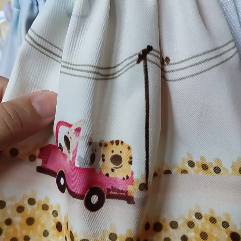 Drawstring Cloth Bag 'Lui Kajon Bo Dream' - 化妝包/收納袋 - 其他材質 多色