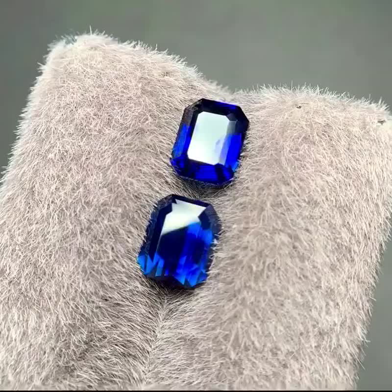 無燒皇家藍藍寶石耳環  4.11克拉 - 耳環/耳夾/耳骨夾 - 寶石 