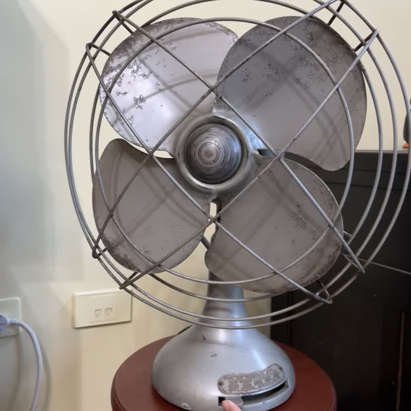 日本昭和東芝電器鐵製老扇風機 - 其他小家電 - 其他金屬 灰色