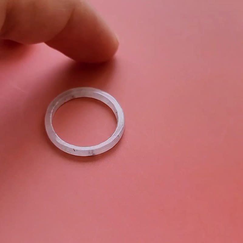 [Qin Cui] Natural Jadeite Ice Mosissa Black Chicken Beauty Square Ring Bracelet No. 8.5 Ring K Style - แหวนทั่วไป - หยก ขาว