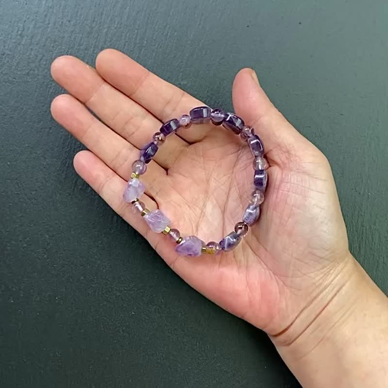 Dream Amethyst Original Mine Dream Amethyst Backbone Purple Ghost Increases Wisdom and Inspires Creativity Bronze Bracelet - สร้อยข้อมือ - คริสตัล หลากหลายสี