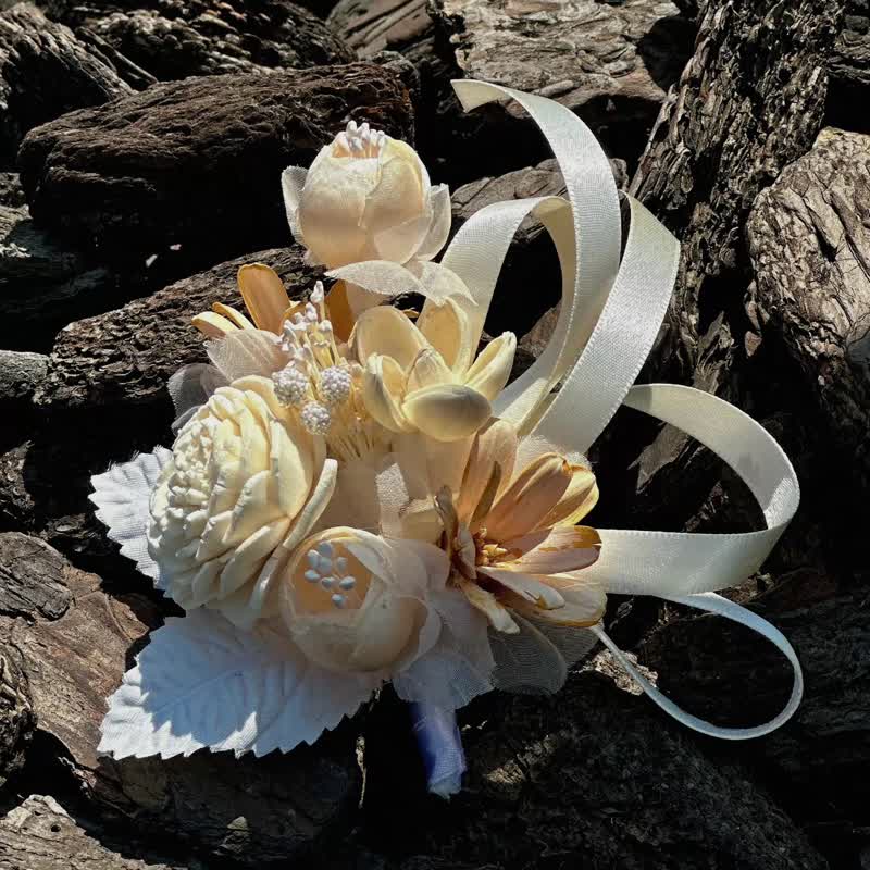 2朵1組黃色系手作花,胸花,布紗花,手腕花,禮服花,婚宴配飾,舞台花 - 胸花/手腕花 - 聚酯纖維 綠色