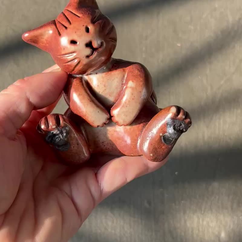 泰迪貓貓 / 陶偶 / 志野釉 - 擺飾/家飾品 - 陶 金色